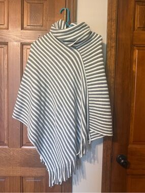 Striped Gray and White Knit Poncho with Fringe